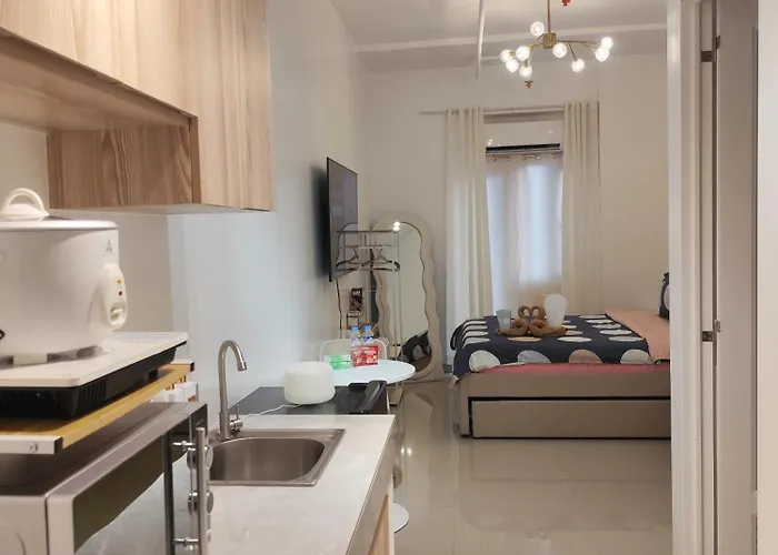 Cozy In Quezon Near, Bars, Cafe, Restaurants Aparthotel